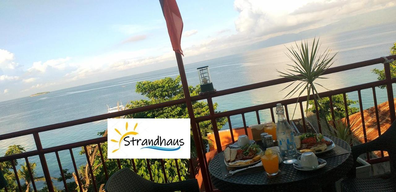 Strandhaus Condotel Moalboal Ngoại thất bức ảnh