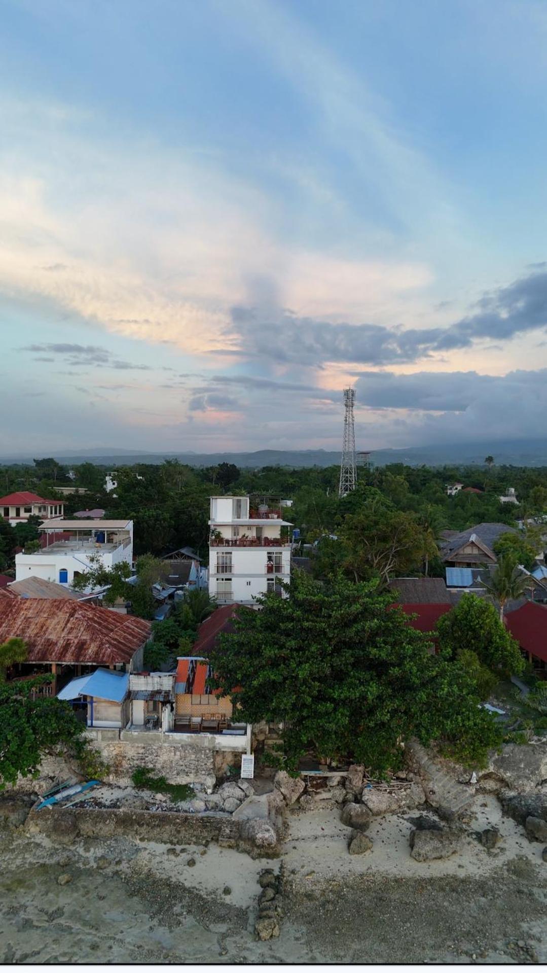 Strandhaus Condotel Moalboal Ngoại thất bức ảnh